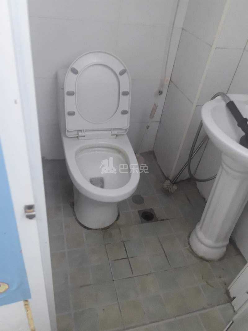 桃苑小区6820410卫生间图4