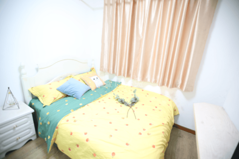 E+青年公寓建国北路店6828100卧室图5