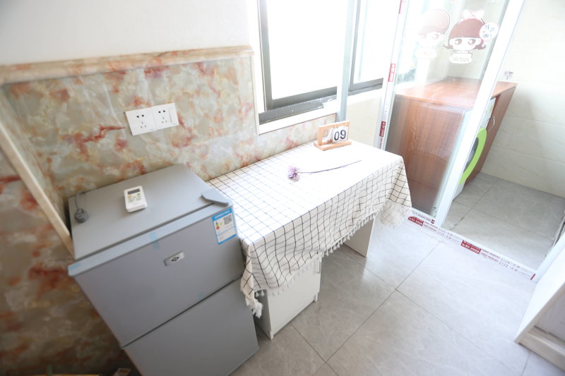 E+青年公寓金莱街店6828123周边环境图7