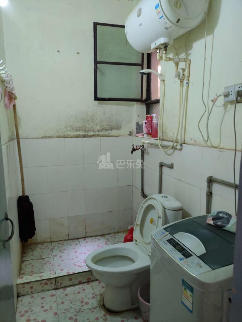 翔殷路491弄小区6829253卫生间图7