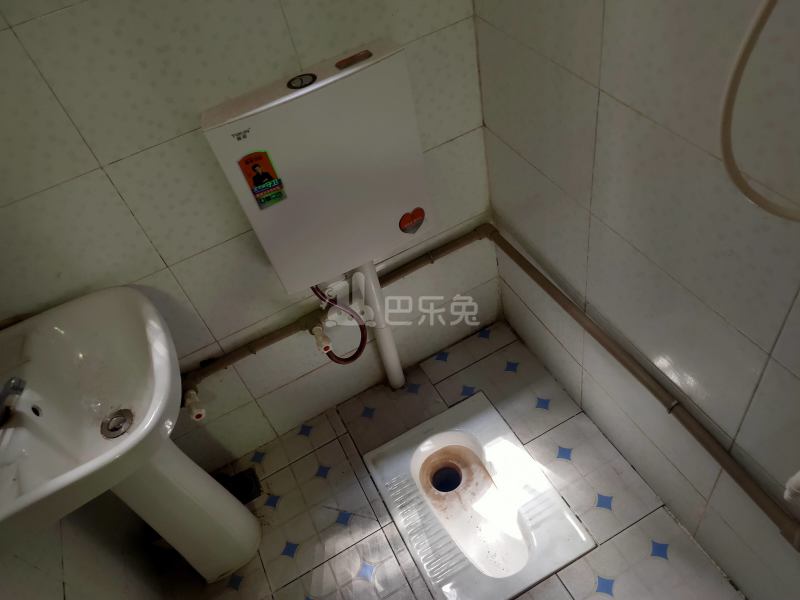 山西村元塘路13-2号6835975卫生间图13