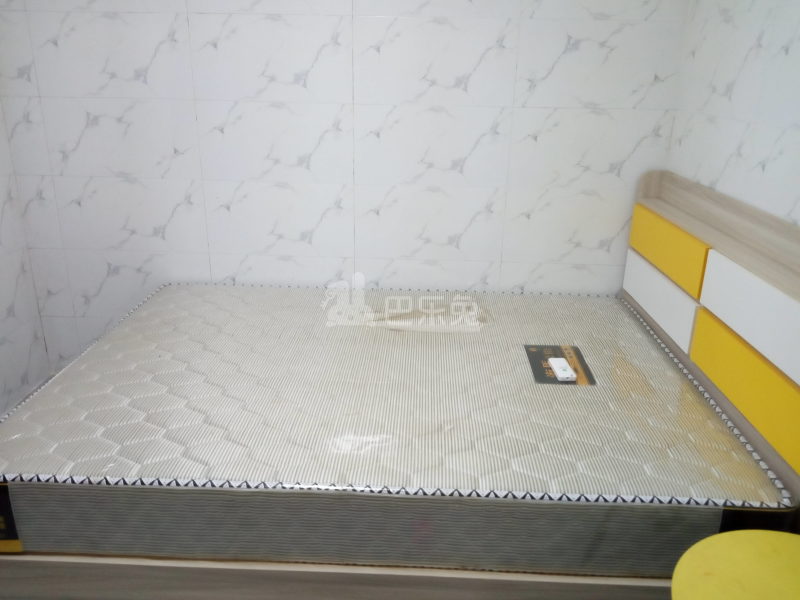 鹤边员村军民西路45号6838279卧室图5