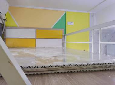 鹤边员村军民西路45号 