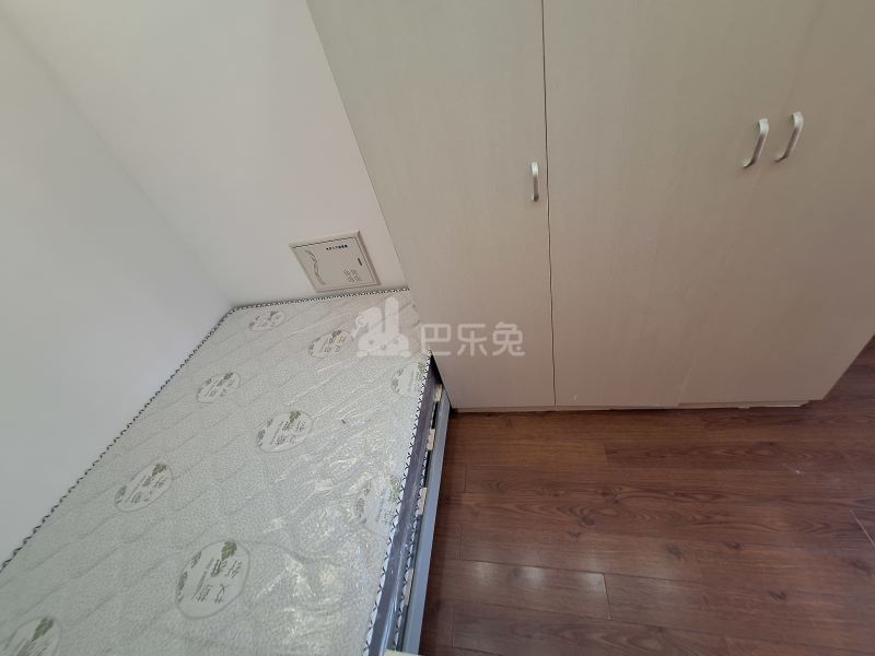 云翔佳苑北区（嘉年路750弄）6841971卧室图3