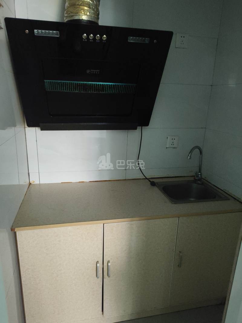 翁梅新苑二区6842858厨房图4