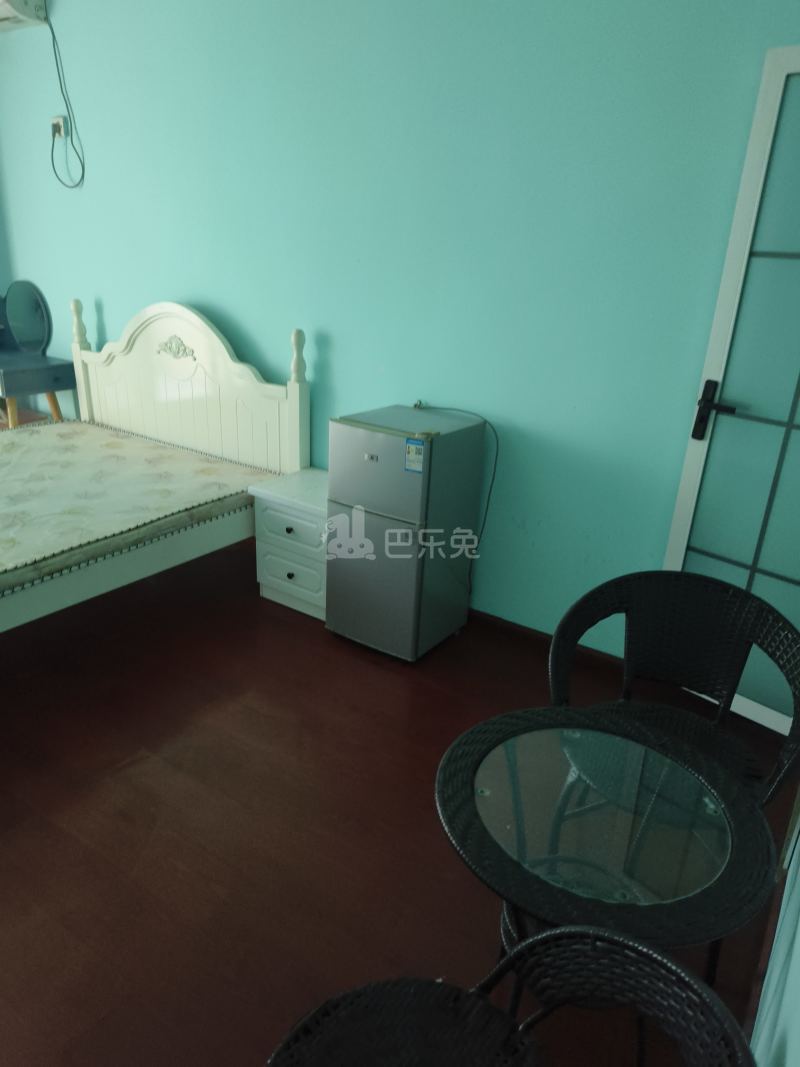 翁梅新苑二区6842858卧室图1