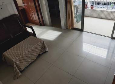 永泰新厅街一巷4号 1室1厅1卫