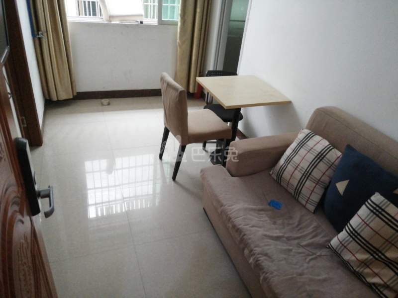 嘉禾望岗杨村园一街40号6850297客厅图4