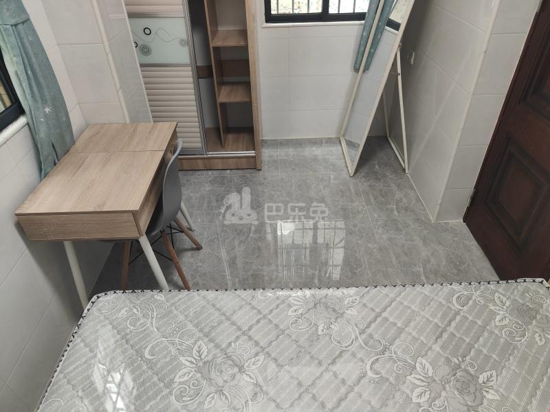 江夏东一街北二十六巷4号6852728卧室图0