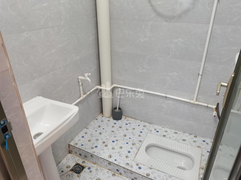 广福公寓（植村三路十巷11号）6862637卫生间图7