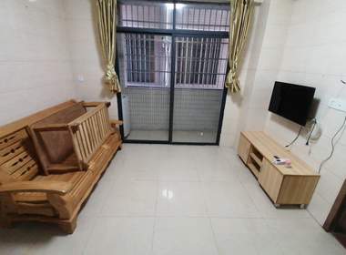 鹤边员村龙塘街二巷20号 