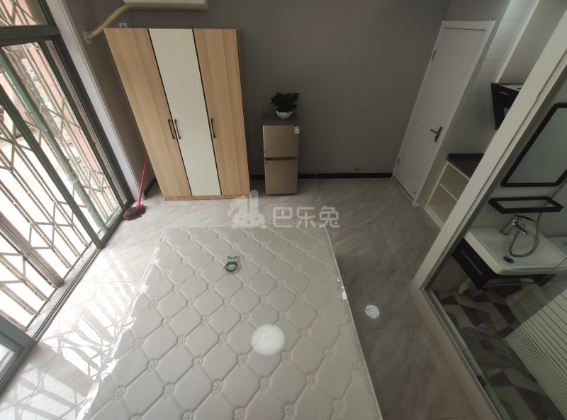 金色米兰苑6867482卧室图2