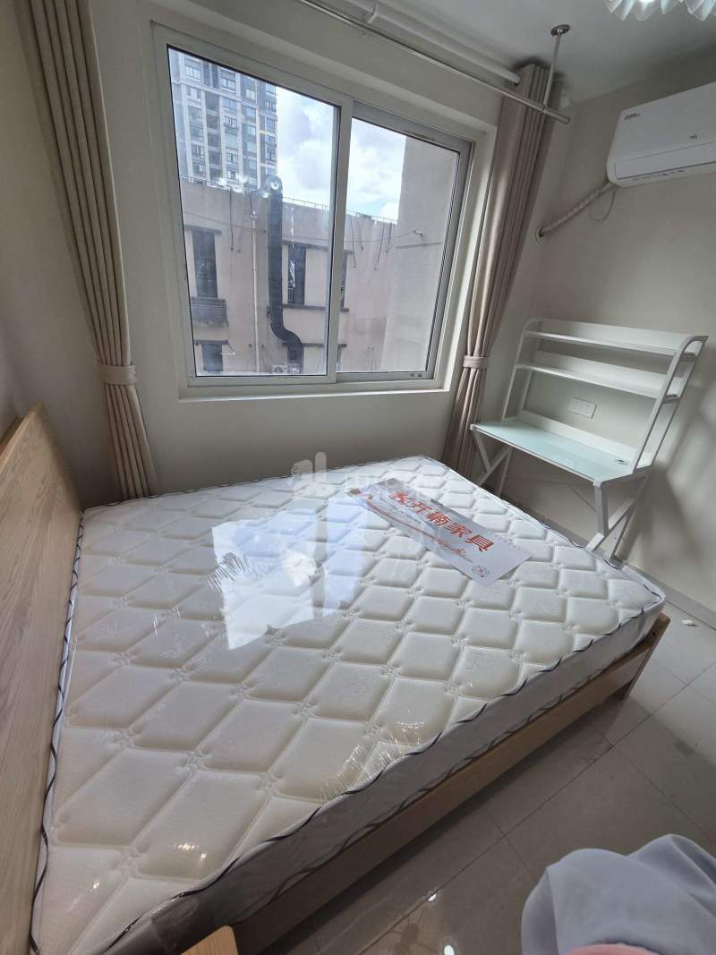 云翔佳苑南区（嘉年路651弄）6867802卧室图3