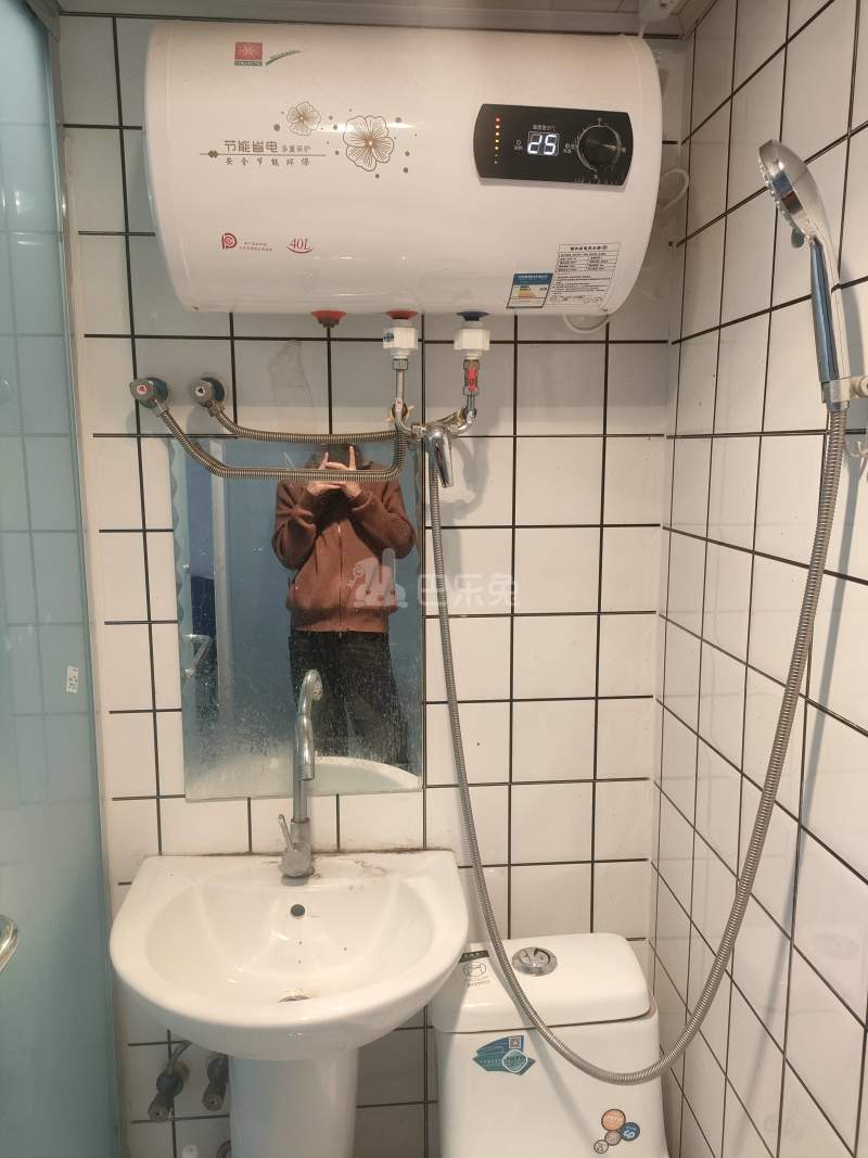 文怡苑一期686388卫生间图10