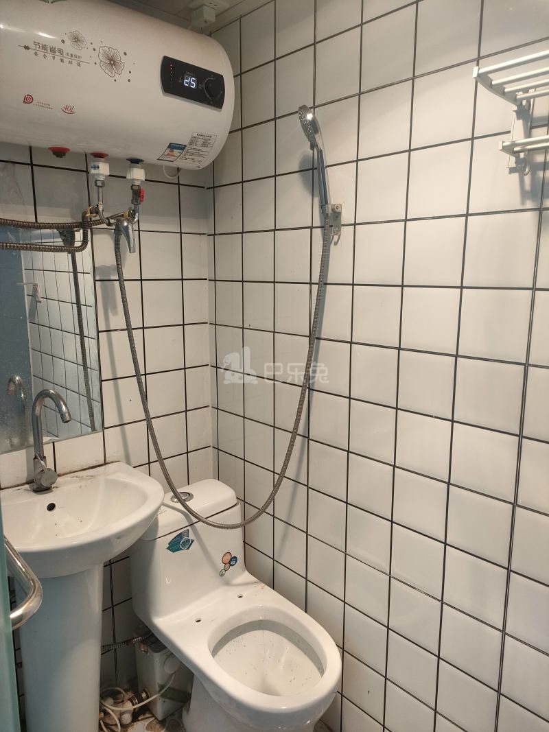 文怡苑一期686388卫生间图9