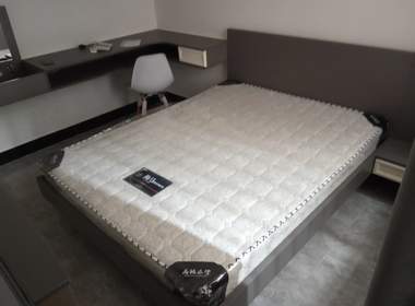 天平架兴华直街10号 1室0厅1卫