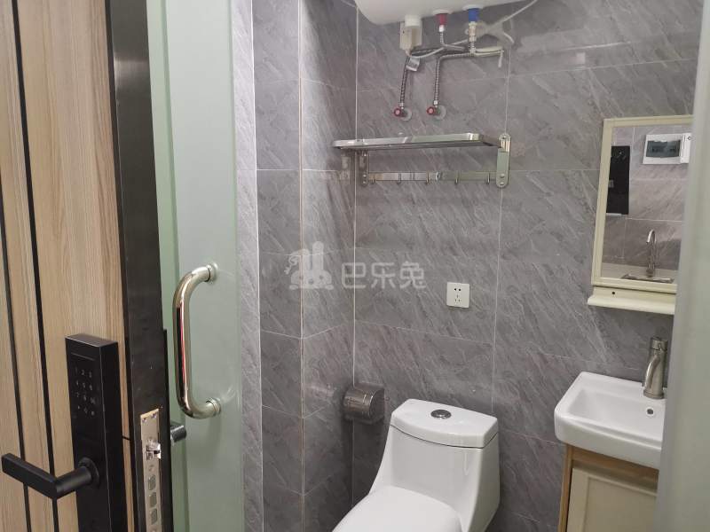 永泰永康路72号6874712卫生间图4