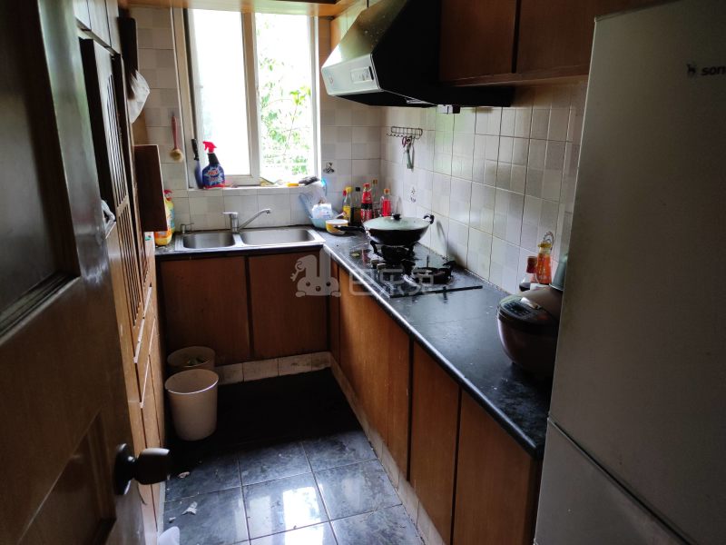 民乐社区南苑六村东区6882420厨房图5