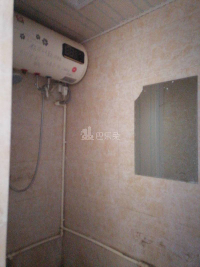 盈一佳苑3186366卫生间图5