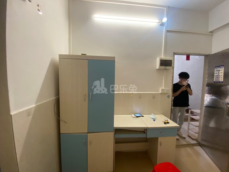 车陂西华新村南二巷8号6885628卧室图3