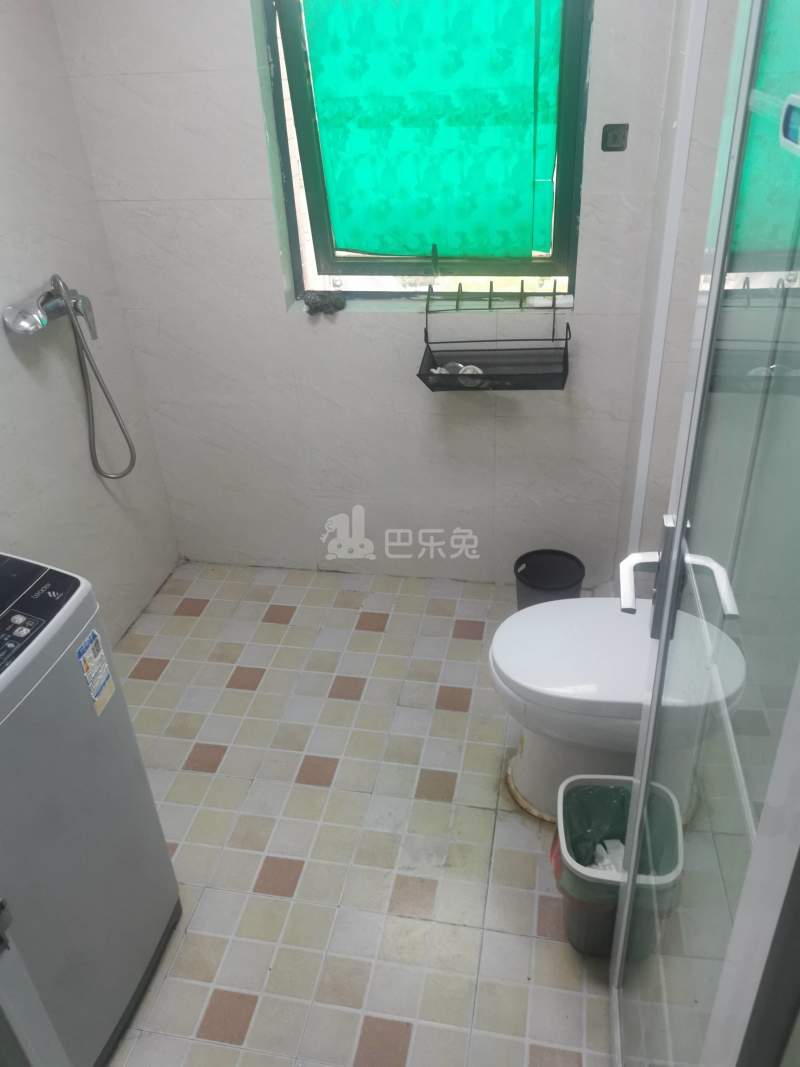 嘉泰馨庭6886318卫生间图10