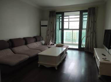 四季绿城南区 2室2厅1卫