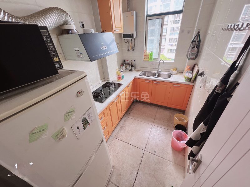 久华佳苑1期6891402卧室图8