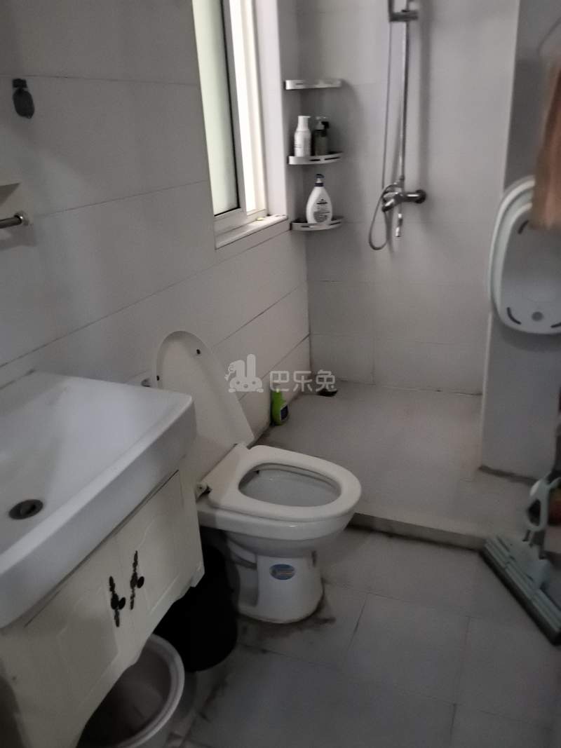 汇福家园吉祥里6897499卫生间图4