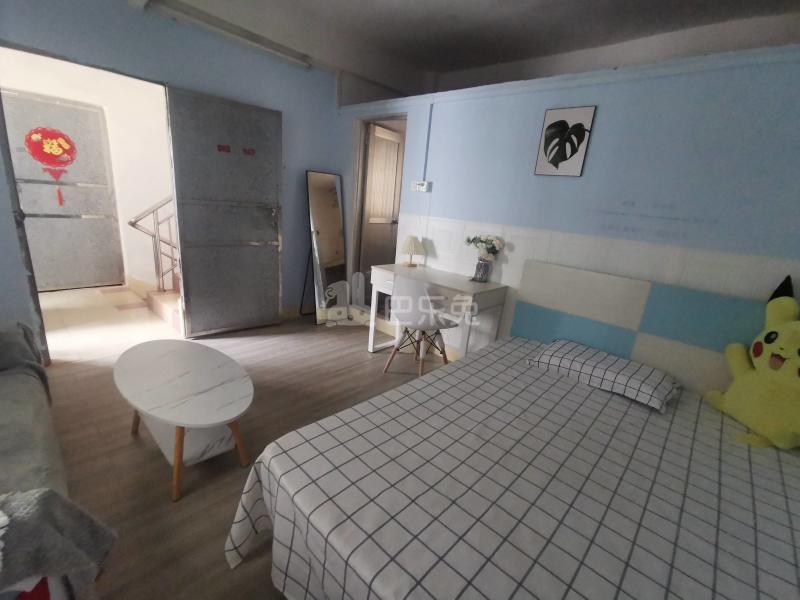 瑞华街32号6899379卧室图2