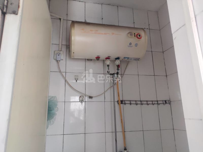 三元里棠下西街43号6902353卫生间图13