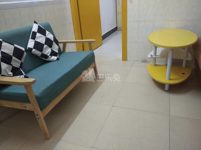 长湴西街七巷13-1号6903731客厅图6