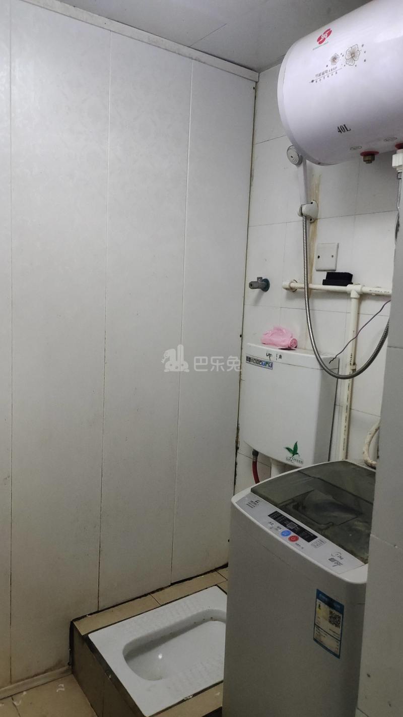 白塔人家8643904卫生间图1