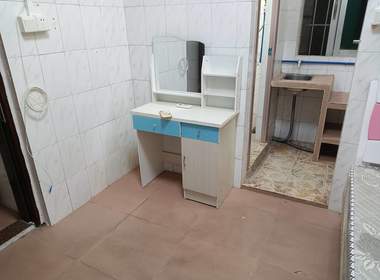 江夏四约三巷4号 1室0厅1卫