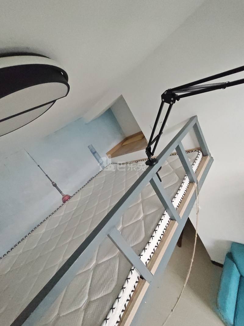 西郊家园（青浦）6912245卧室图2