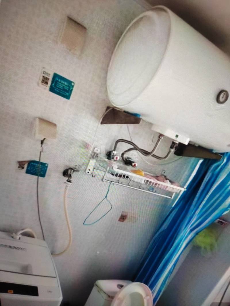 云翔佳苑北区（嘉年路750弄）6914075卫生间图8