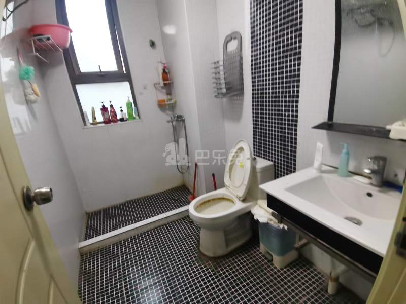 合景领峰6918335卫生间图5