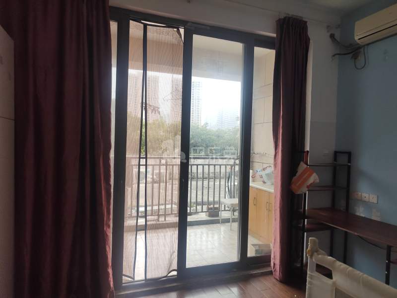 合景领峰6918335卧室窗户图6