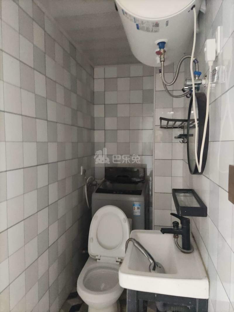 莲琼苑6919615卫生间图6