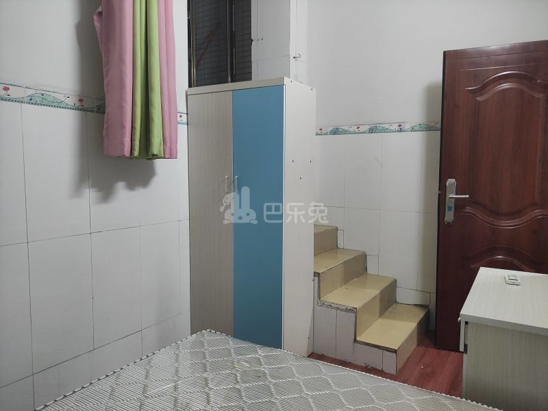 江夏村荷木岭五巷9号6919622卧室图0