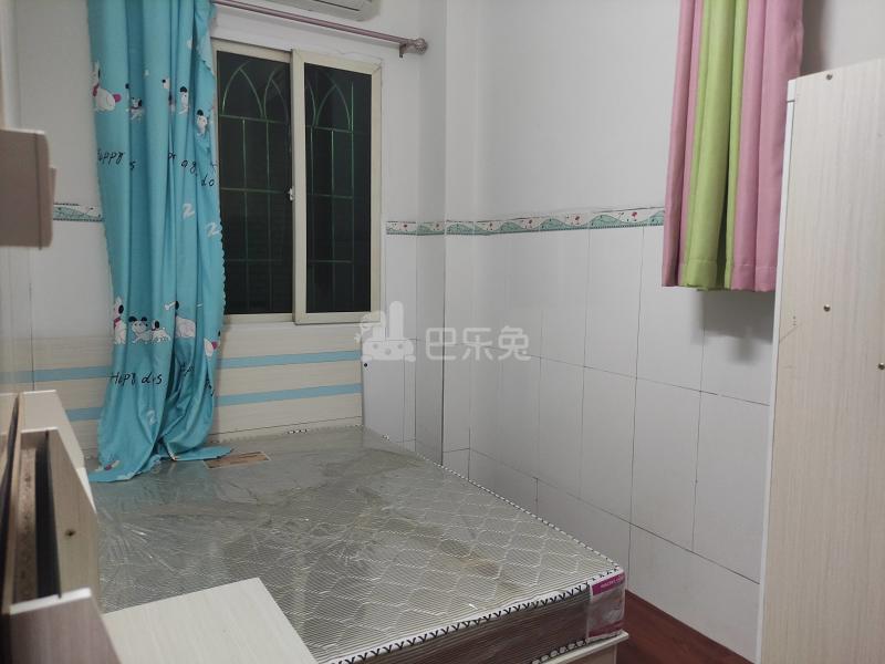 江夏村荷木岭五巷9号6919622卧室图1