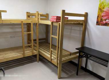 杨思地铁公寓 1室0厅1卫