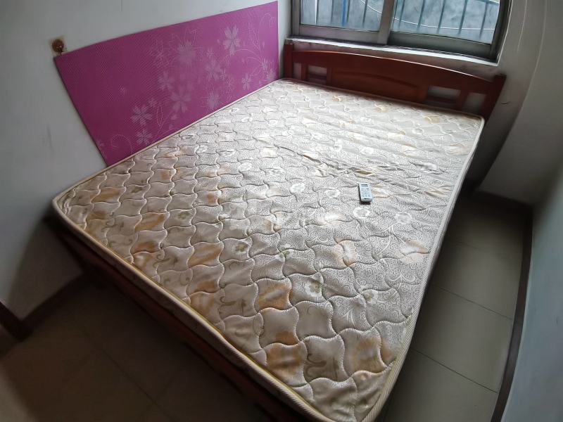 龙洞东大街松兴里1号6920115卧室图1