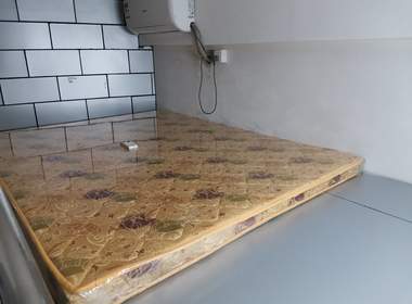 黄村莲溪里上五巷5号 