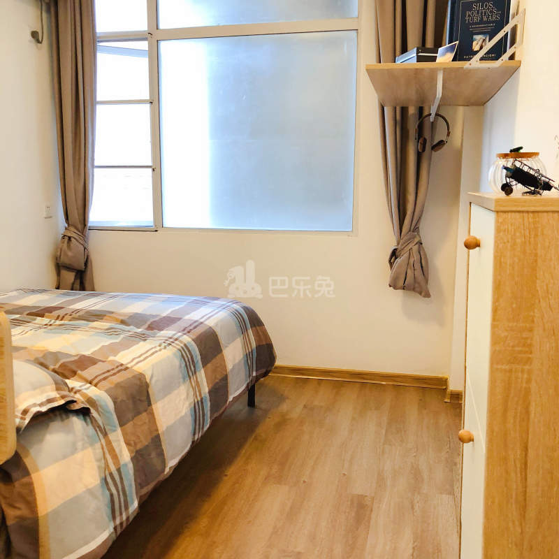 冠寓（白云机场路店）6928634卧室图2