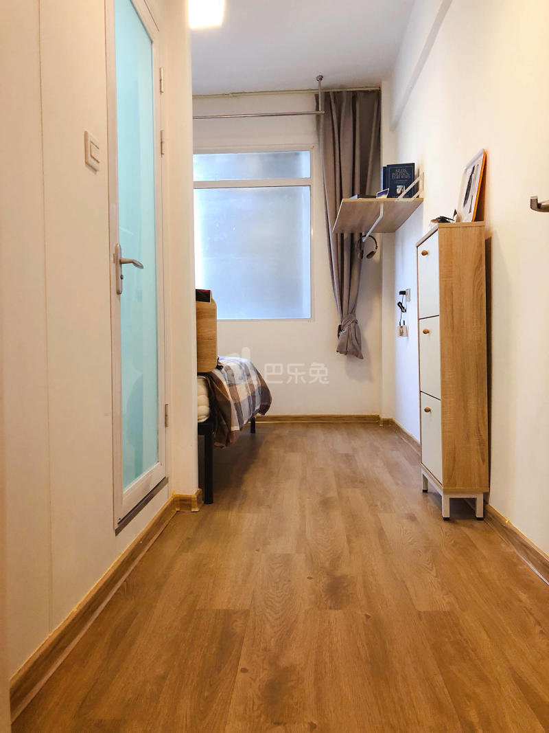 冠寓（白云机场路店）6928634卧室图1