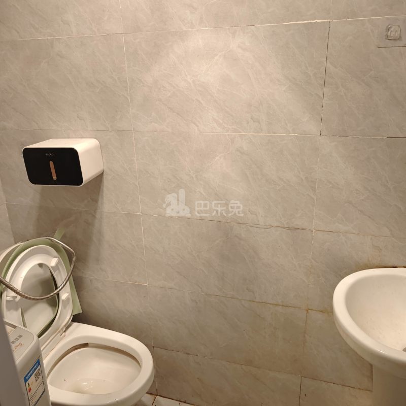 宝嘉誉府7259065卫生间图5