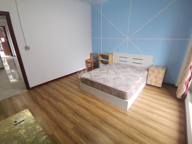 绿地滨江雅苑6931890卧室图2