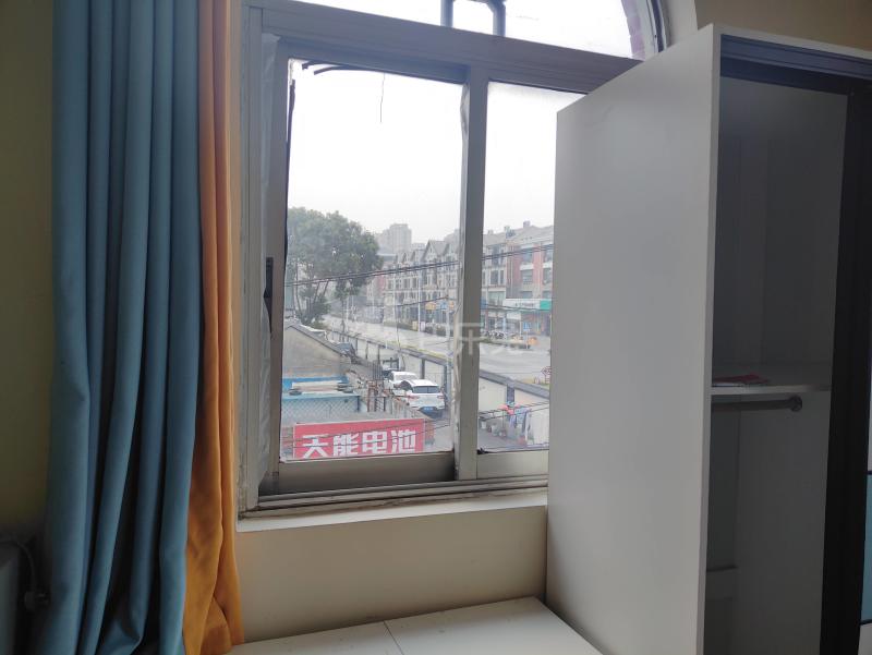 横港村（民房）6933138卧室窗户图7