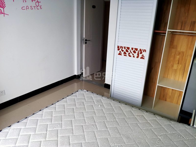 北辰奥园6944263卧室图6