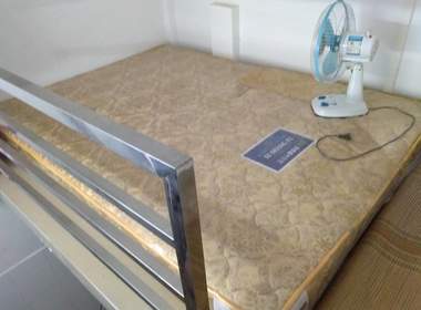 石溪永宁街东一巷1号 1室1厅1卫